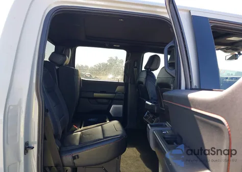 2024 Ford F-150 Raptor из США, поврежденный, VIN 1FTFW1RG4RFC15342